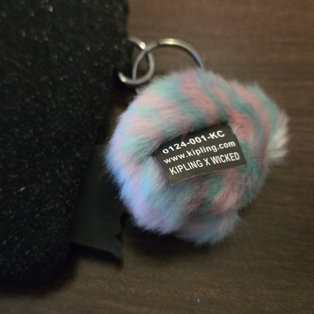 Kipling x Wicked Wristlet - Picture 4 of 4